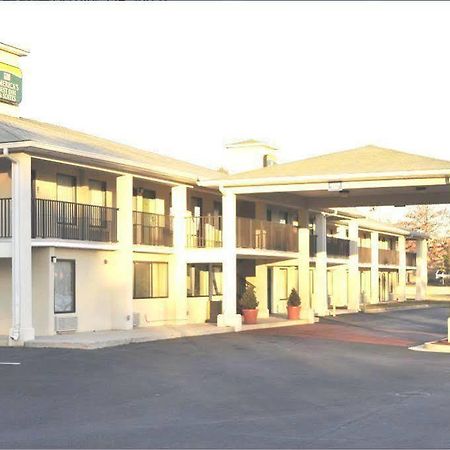 America'S Best Inn & Suites - Decatur Εξωτερικό φωτογραφία