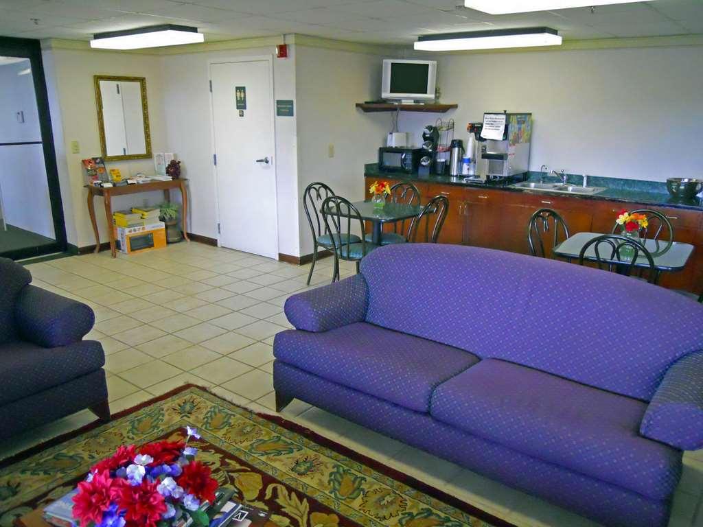 America'S Best Inn & Suites - Decatur Ανέσεις φωτογραφία