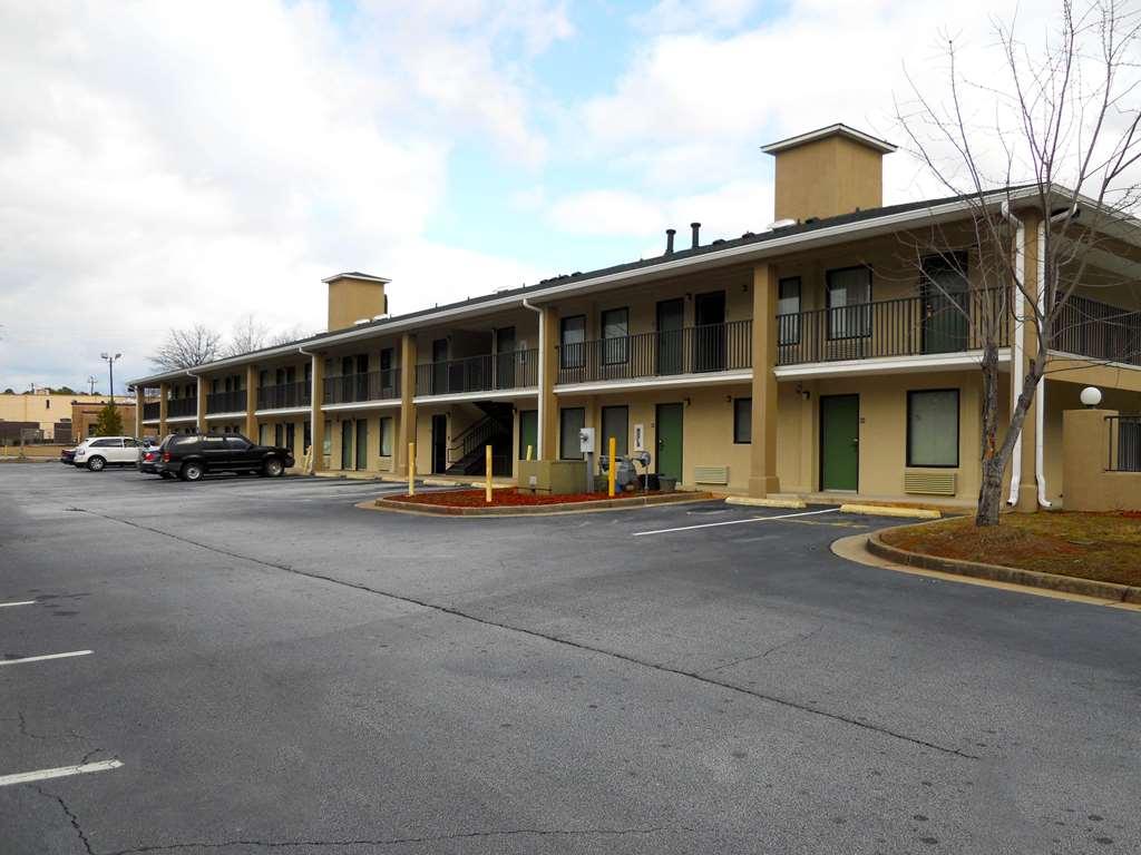 America'S Best Inn & Suites - Decatur Εξωτερικό φωτογραφία