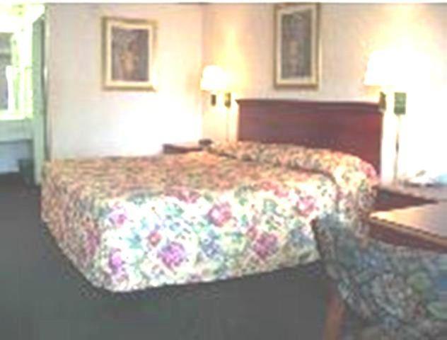 America'S Best Inn & Suites - Decatur Δωμάτιο φωτογραφία